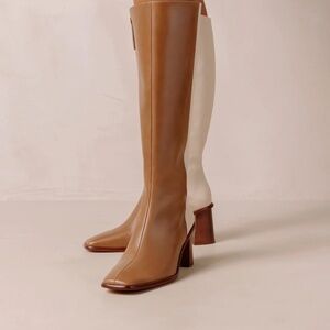 NWT East Camel Cream Boots